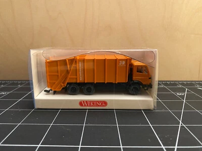 WIKING 6390226 Press Waste Truck - Schörling MB - 1:87/H0 - Image 1 of 4