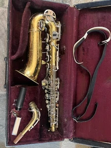Conn Star Alto Saxophone with case and mouthpiece. Made in USA - Picture 1 of 12