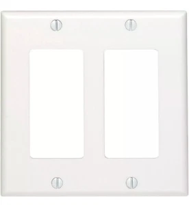 Lot 5 Leviton 80409-W Decora White GFCI 2-Gang Wallplate Faceplate Thermoset - Picture 1 of 4