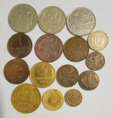 Russia Soviet Union Estonia Latvia 1915.1924 -39 - 1991 LOT of 15 coins 1687 - Image 1 of 2