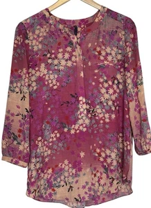 NYDJ Blouse Womens Size M Pink Floral Popover Henley Top 3/4 Sleeve Feminine - Picture 1 of 17