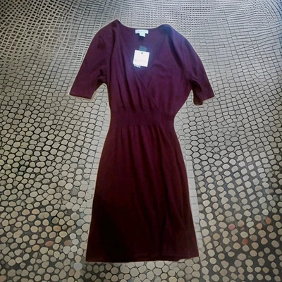 Vestido Suéter Liz Claiborne Para Mujer Granate Talla L Nuevo con Etiquetas Cuello en V Cintura Ajustada Rodilla Foto 1 de 4