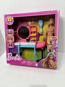 Mattel Barbie Friseursalon und Puppe Spielset Farbwechsel Haare - Bild 1 von 4