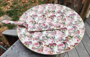 PLATO PASTEL FORMALIDADES~PLATO~2 PIEZAS CON SERVIDOR~BAUM BROS.~10.75"~ROSAS ROSAS ROSADAS FLORAL - Imagen 1 de 11