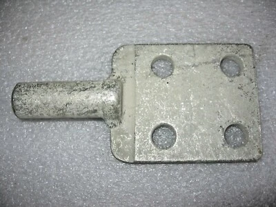 Burndy Hylug YCAB28-4N Copper 4-Hole Compression Lug 4/0 STR for 1/2" Studs - Image 1 of 4