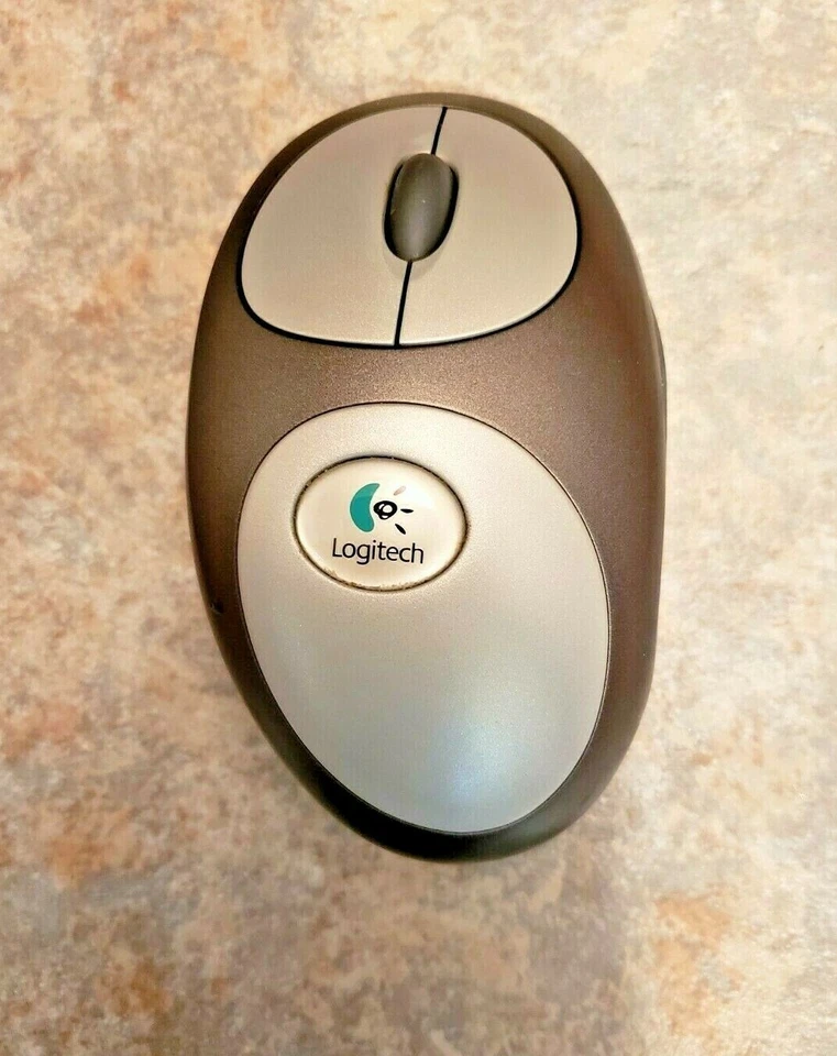 Logitech M-RR63 Wireless Optical Mouse & C-BD9 Dual Receiver - Image 1 of 4