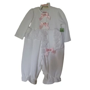 Vintage Mutter-Dienstmädchen Baby Mädchen 9M Rüschenweiß Druckknopf Outfit rosa Schleifen - Bild 1 von 8