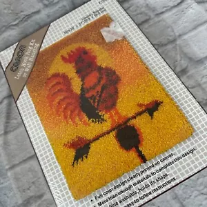 Caron Loquet Crochet Kit Pays Coq 20x27 K3388 Usine Scellé Sans Outil DIY Art - Picture 1 of 8