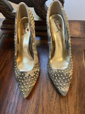 Tacones Luichiny camuflaje tachonados para mujer talla 8 textiles EE. UU.  Foto 1 de 4