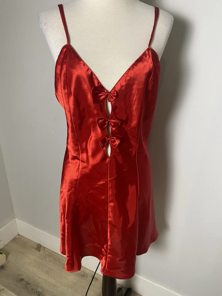 VTG 90’s Fredericks of Hollywood Women's Red Satin Nightgown Lingerie L Slip - Image 1 of 4