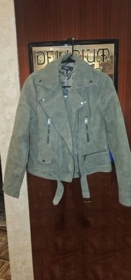 Chaqueta Informal Forever 21 Oliva Talla M NUEVA CON ETIQUETAS Foto 1 de 4