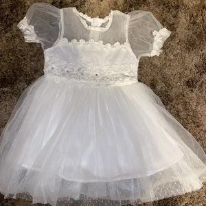 Lacy White Baptism Christmas Winter Dress 9-12 Months  - Picture 1 of 6