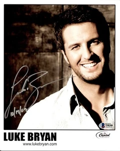 Luke Bryan Signed 2007 Official Website Publicity 8x10 Photo Beckett COA - Picture 1 of 1