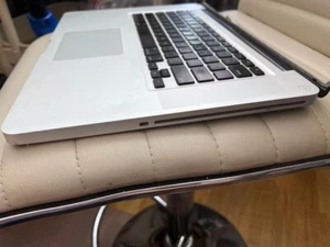 Apple A1286  Logic Board EMC: 2324 2.53GHZ  "SOLD AS IS"NOT TESTED,NOT WORKING" - Picture 1 of 13