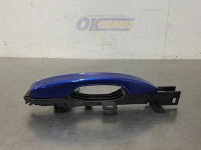 Honda Accord Sport 20 2020 exterior puerta trasera manija azul pasajero derecho Foto 1 de 4