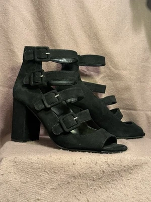 Tacones chinos de gamuza negros con tiras punta abierta talla 10 Foto 1 de 4