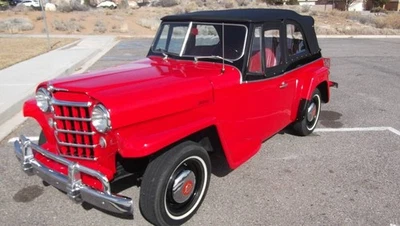 Jeepster Willys Overland 1950 totalmente restaurado Jeep Willys Overland 1950 Foto 1 de 4