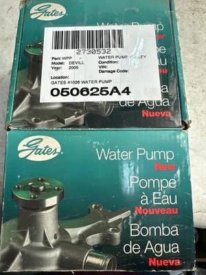 Bomba de agua Cadillac Deville Cadillac 2005 puertas 41026 bomba de agua Foto 1 de 4
