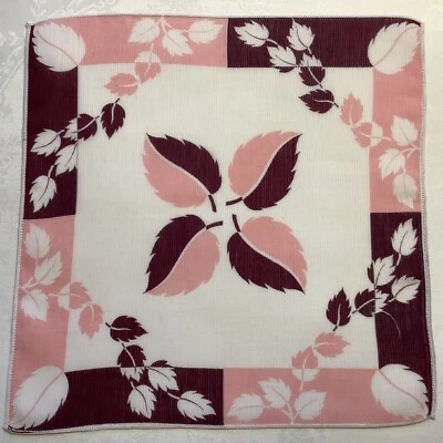 #7454🌟Pañuelo de nailon geométrico borgoña semi transparente vintage años 40 Foto 1 de 4