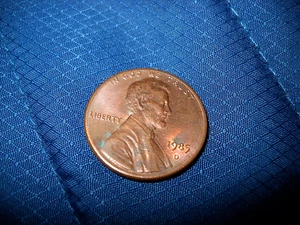 1985 D LINCOLN ERROR PENNY - Picture 1 of 3