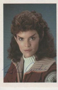 ROBIIN CURTIS FIRMADO 1984 "STAR TREK" BÚSQUEDA DE SPOCK #8 - LT. SAAVICK - Imagen 1 de 1