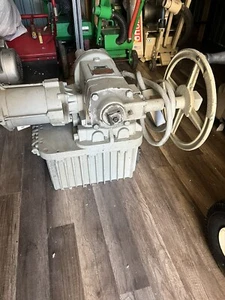 Limitorque L120-20 15MIN Ph3 elektrischer Ventilantrieb - Bild 1 von 9