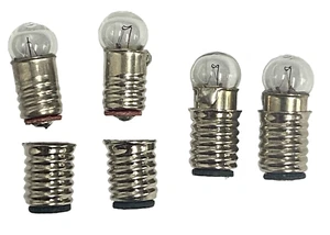 Dolls House 4 Screw in Round Bulbs with Base Socket 12V Lighting Accessory - Picture 1 of 10