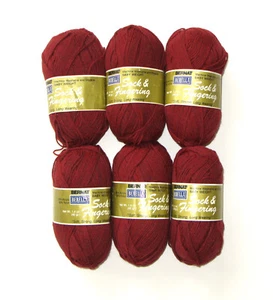 Menge 6 Knäuel 1,4 Oz. Bernat Berella Baby Weight Socken- & Fingergarn, weinrot - Bild 1 von 4