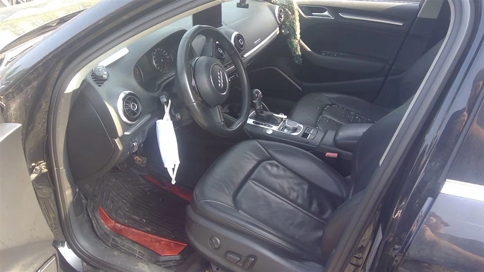 (LOCAL PICKUP ONLY) Driver Left Rear Side Door Fits 15-20 AUDI A3 1991472 Foto 1 de 4