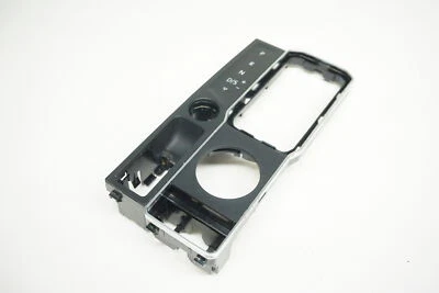 Volkswagen Atlas 2018-2023 transmisión indicador de engranaje y moldura 3CN713109 Foto 1 de 4