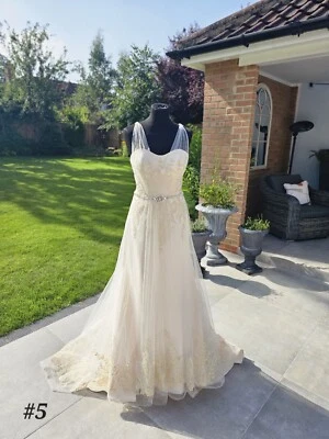 Fit & Flare / Fitted  wedding Bridal dress size 10 Ex Sample Sale Reduced  - Image 1 of 4