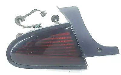 OLDSMOBILE AURORA 1995-1999 OEM Lámpara de luz trasera de freno de fábrica lado del conductor Foto 1 de 4