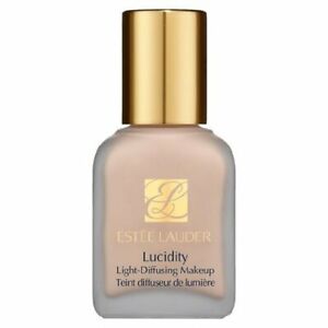 Estee Lauder Lucidity Light-Diffusing Makeup Foundation- "Golden Caramel" ( NIB)