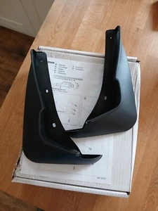 Nissan Almera N16,front mudflap set, new genuine accessories. Years 08-02 0n. - Picture 1 of 3