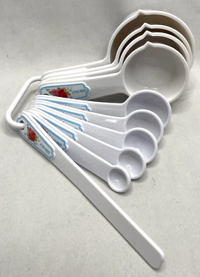PIONEER WOMAN 10-Piece Set Plastic Measuring Cup/Spoons Floral Red Rose On Blue - Image 1 of 4