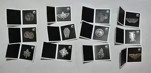 Koyo: Warhammer 40.000 - Fraktion Pin Abzeichen - Komplettset 12 - 40K - NEU - Bild 1 von 7