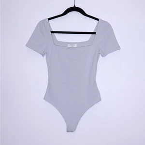 BABATON Contour Squareneck Short Sleeve Bodysuit Gray Thong Cut Women's S - Picture 1 of 11