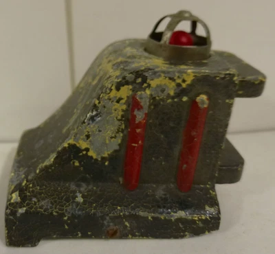 1927-42 VINTAGE LIONEL STANDARD GAUGE #25 YELLOW ILLUMINATED BUMPER - Image 1 of 4