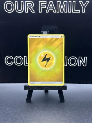 Pokemon Lightning Energy 2017 Reverse Holo Shining Legends Near Mint - Image 1 of 4