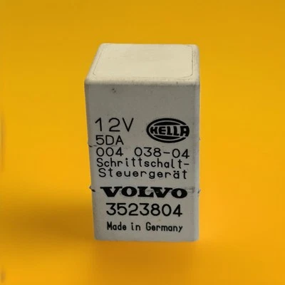 Реле овердрайва VOLVO 240 740 760 780 940 3523804 1347764 HELLA  - Изображение 1 из 4