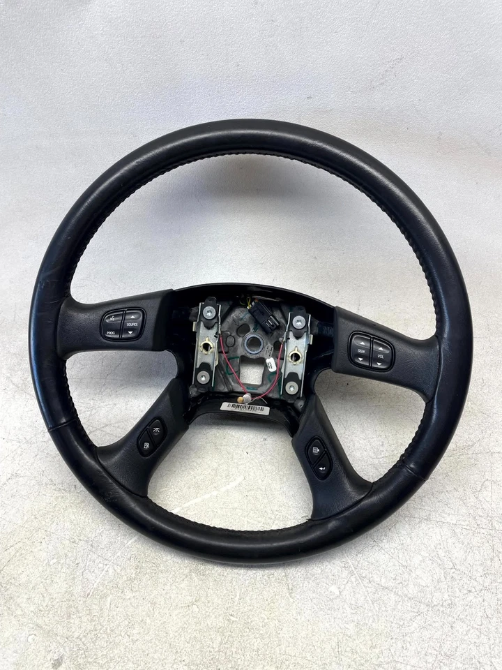 2003-2007 GMC Sierra 1500/2500/3500 Steering Wheel Black Cruise Audio OEM - Image 1 of 4