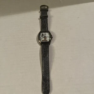 Disney Mickey Mouse Uhr Torneau Form braucht Batterie & Band ersetzt - Bild 1 von 15