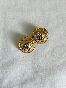 Monet Gold Tone Ribbed Studs Clip on Earrings (3/4") - Picture 1 of 5