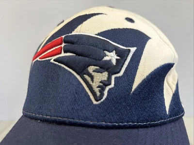 De colección Reebok Años 90 New England Patriots Diente de Tiburón Sombrero Correa Trasera NFL Vrabel Foto 1 de 4