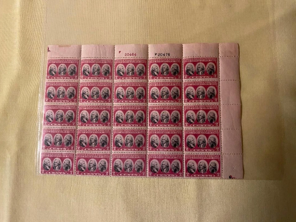 1/2 sheet of 1931 Scott 703, Yorktown, Richambeau, Washington, and de Grasse - Image 1 of 1