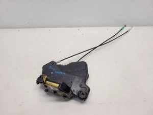 2003 Pontiac Vibe Front Left Driver Door Latch (Power Locks) - Foto 1 di 4