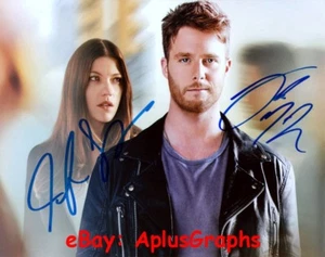 LIMITLESS.. Jake McDorman with Jennifer Carpenter - SIGNED - Picture 1 of 1