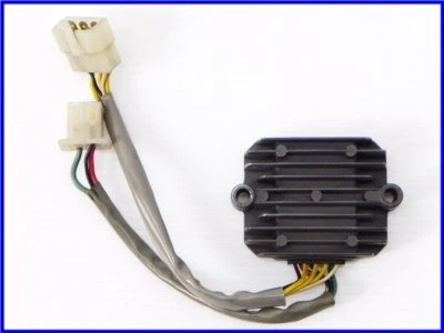6x10TE55 HONDA CB1100F Genuine Regulator SH236B-12  - Imagem 1 de 4