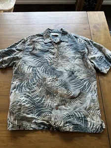 Caribbean Pure Silk Tropical Short Sleeve Button-Up Shirt 100% Silk Size M - Picture 1 of 3