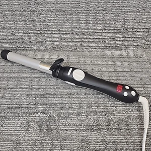 BEACHWAVER S.1 Ceramic Rotating Curling Iron Dual Voltage Black/Silver BW1137 - Picture 1 of 10